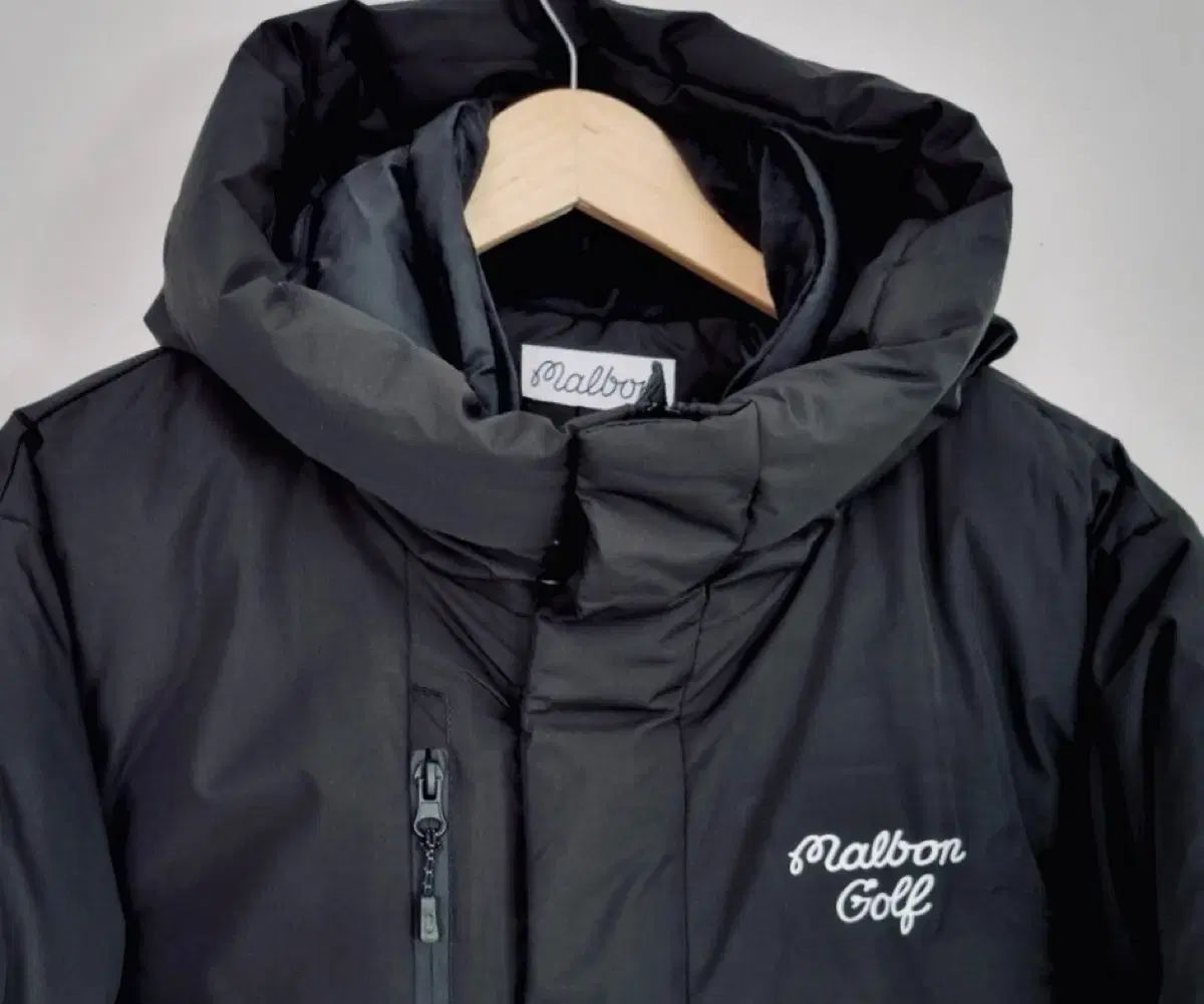 新品) マルボンゴルフ ダウン ジャケット - メルカリ