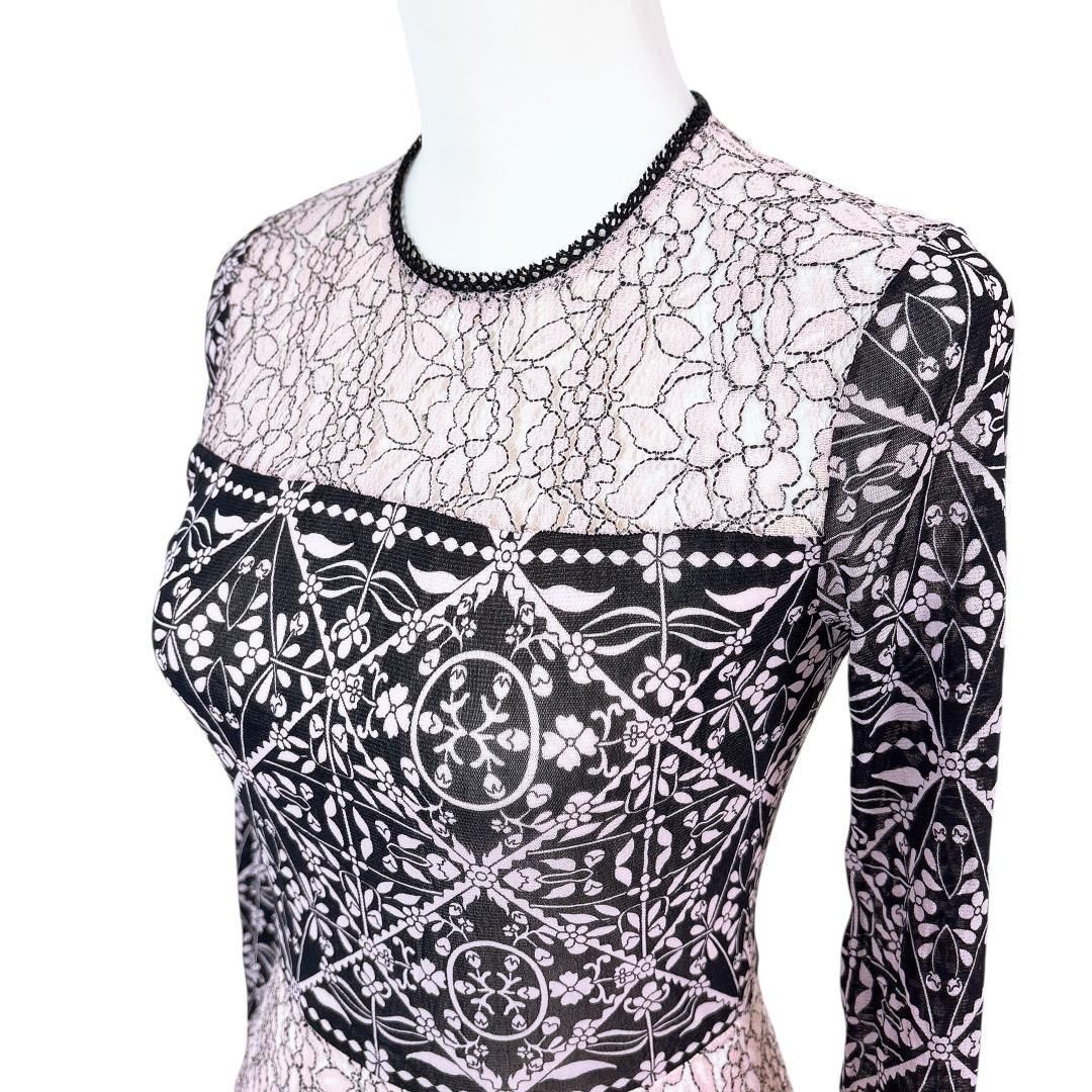 ヴィヴィアンタム花柄タイトスカート サイズ40ノースリーブネットトップス40 ヴィヴィアンタム花柄タイトスカート サイズ40ノースリーブネット