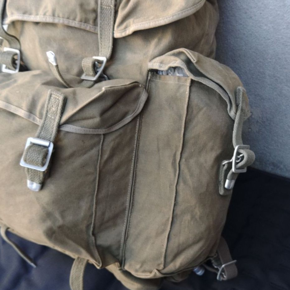 ドイツ軍　山岳　リュック　中古 ドイツ軍実物】60年代 山岳部隊リュックサック - メルカリ