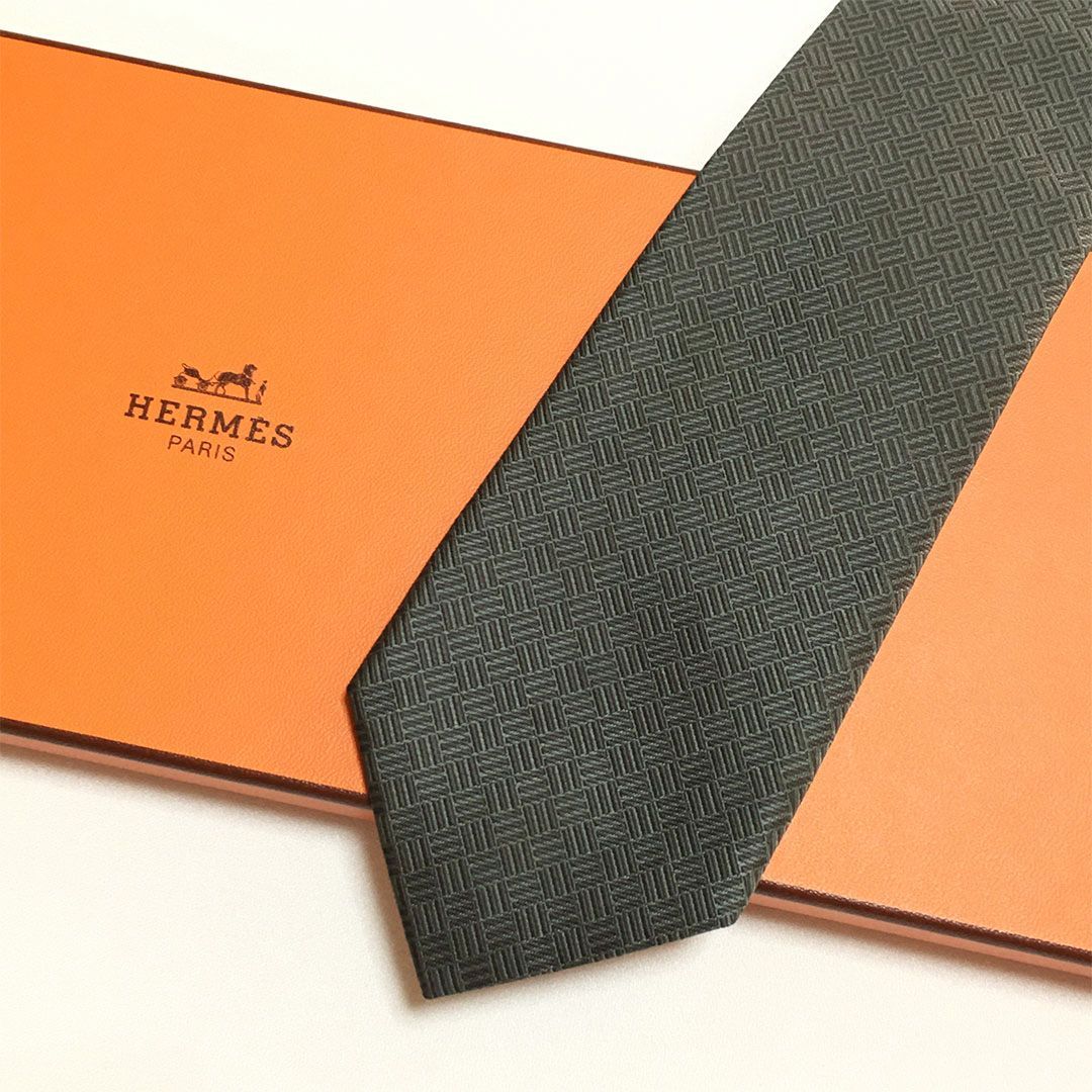 未使用級 エルメス HERMES ネクタイ シルク100% グリーン系 / ブラック