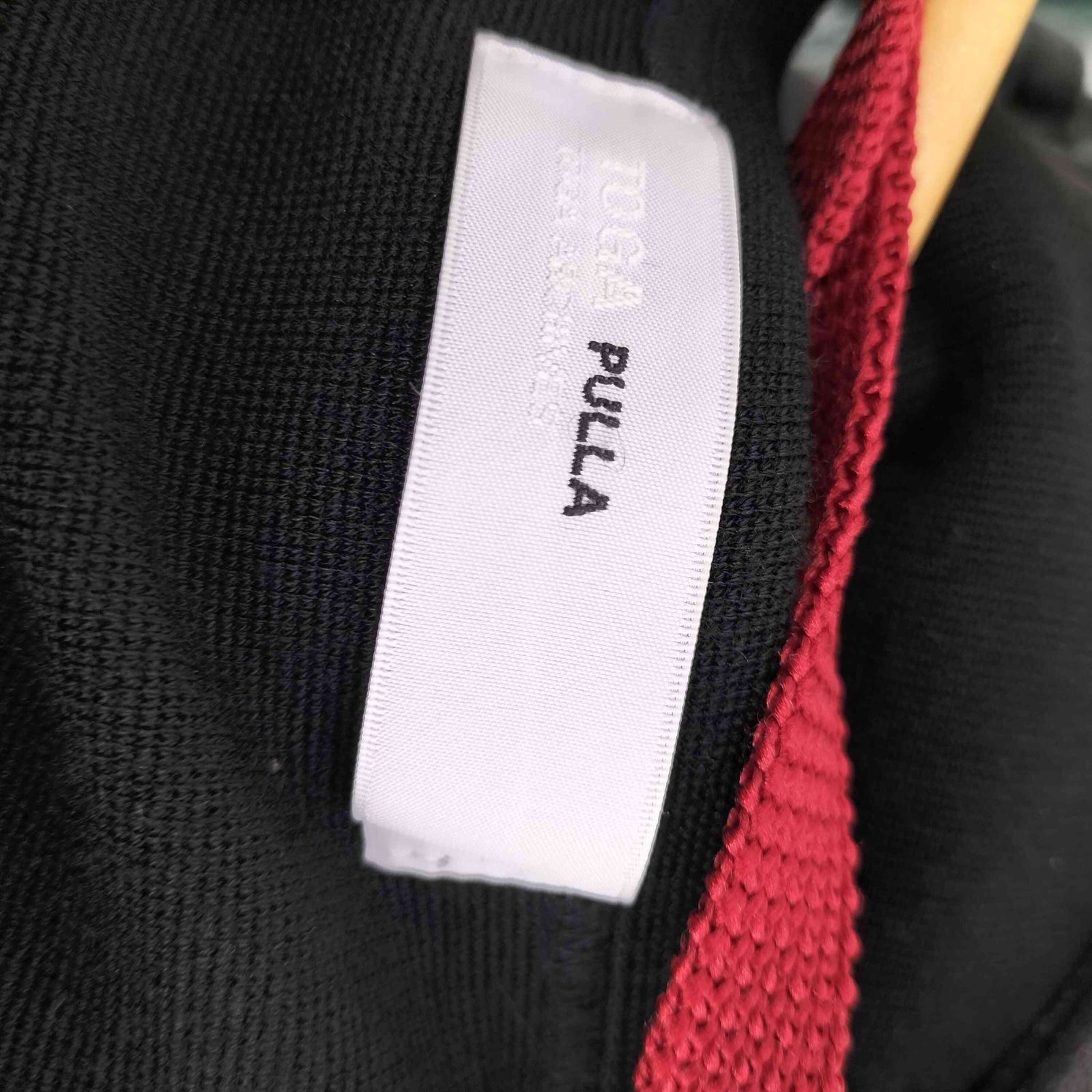 トーガプルラ TOGA PULLA Tape jersey tank top テープ ジェラシー