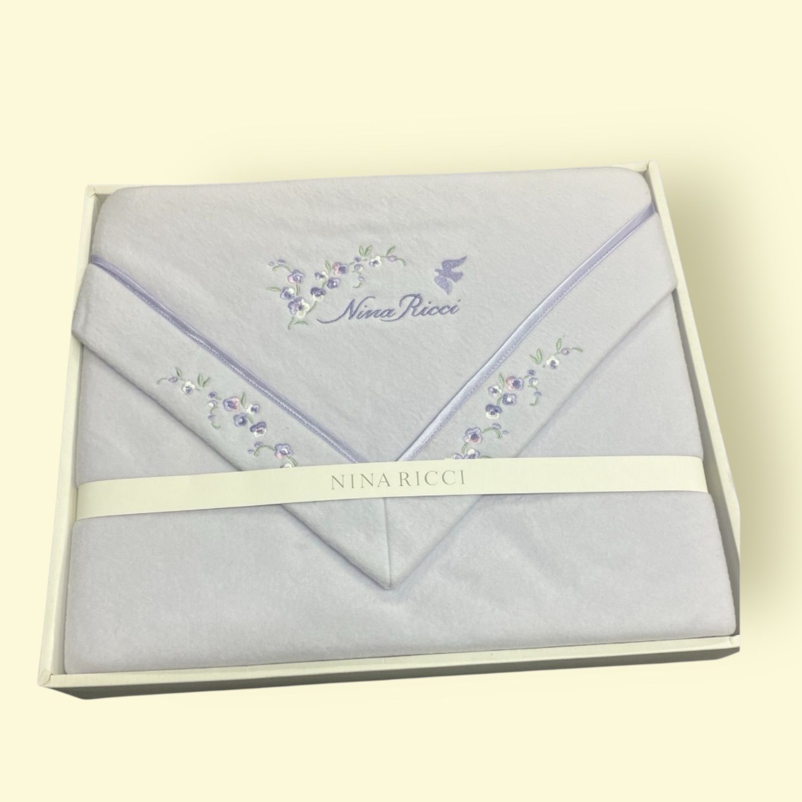 未使用 NINA RICCI ニナリッチ 綿毛布 綿100% パープル サイズ140cm