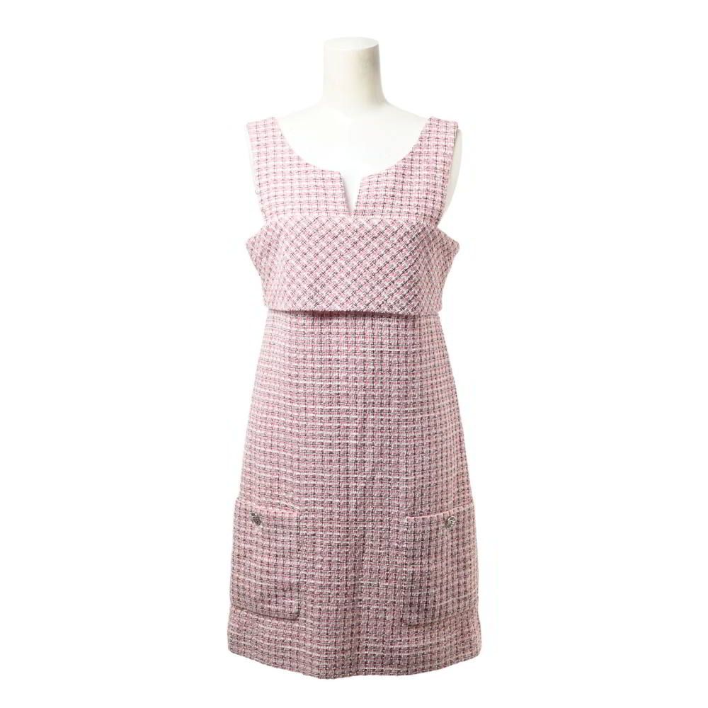 ココボタン　CHANEL ノースリーブ シャネル チェーン装飾ココボタン カシミヤ混 ノースリーブニット