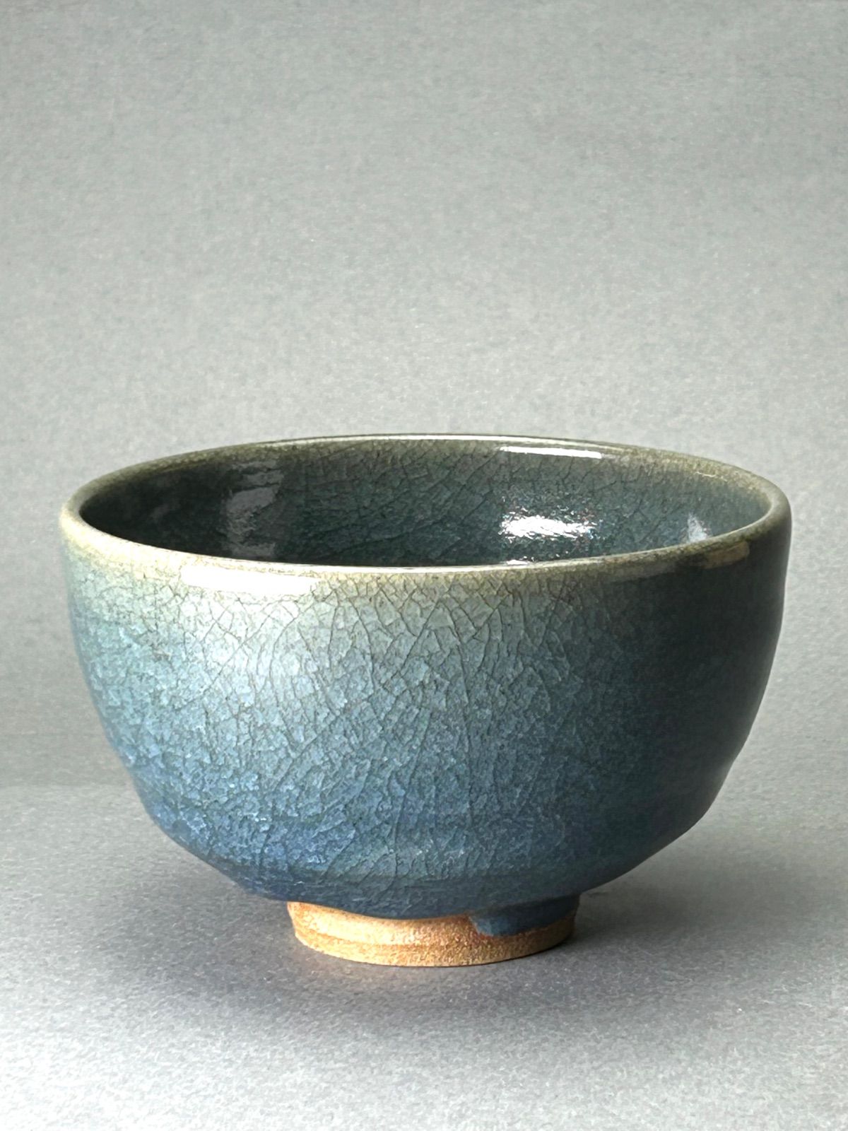 人間国宝　中島宏　青白磁茶碗　共箱 幽玄】人間国宝 中島宏 青磁 茶盆 共箱 茶道具 茶碗 - メルカリ