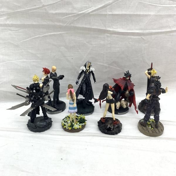 中古】現状/べた付きあり)ファイナルファンタジー7 TRADING ARTS Mini