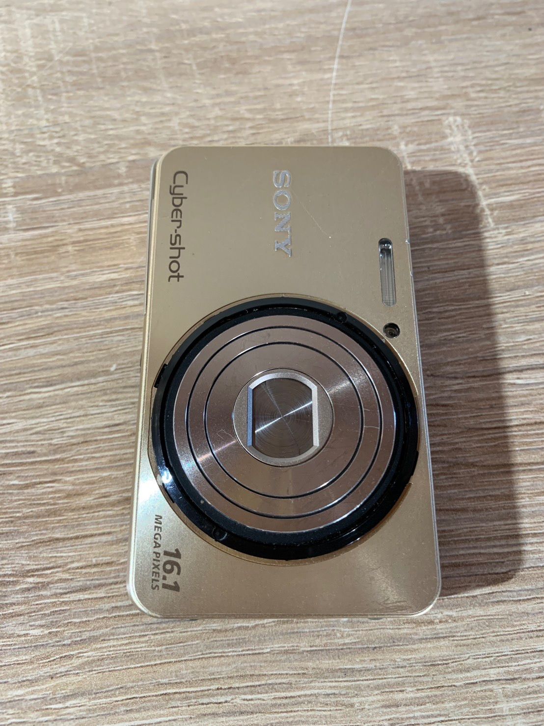7747 Sony ソニー Cyber-shot DSC-W570 ゴールド デジカメ ジャンク品