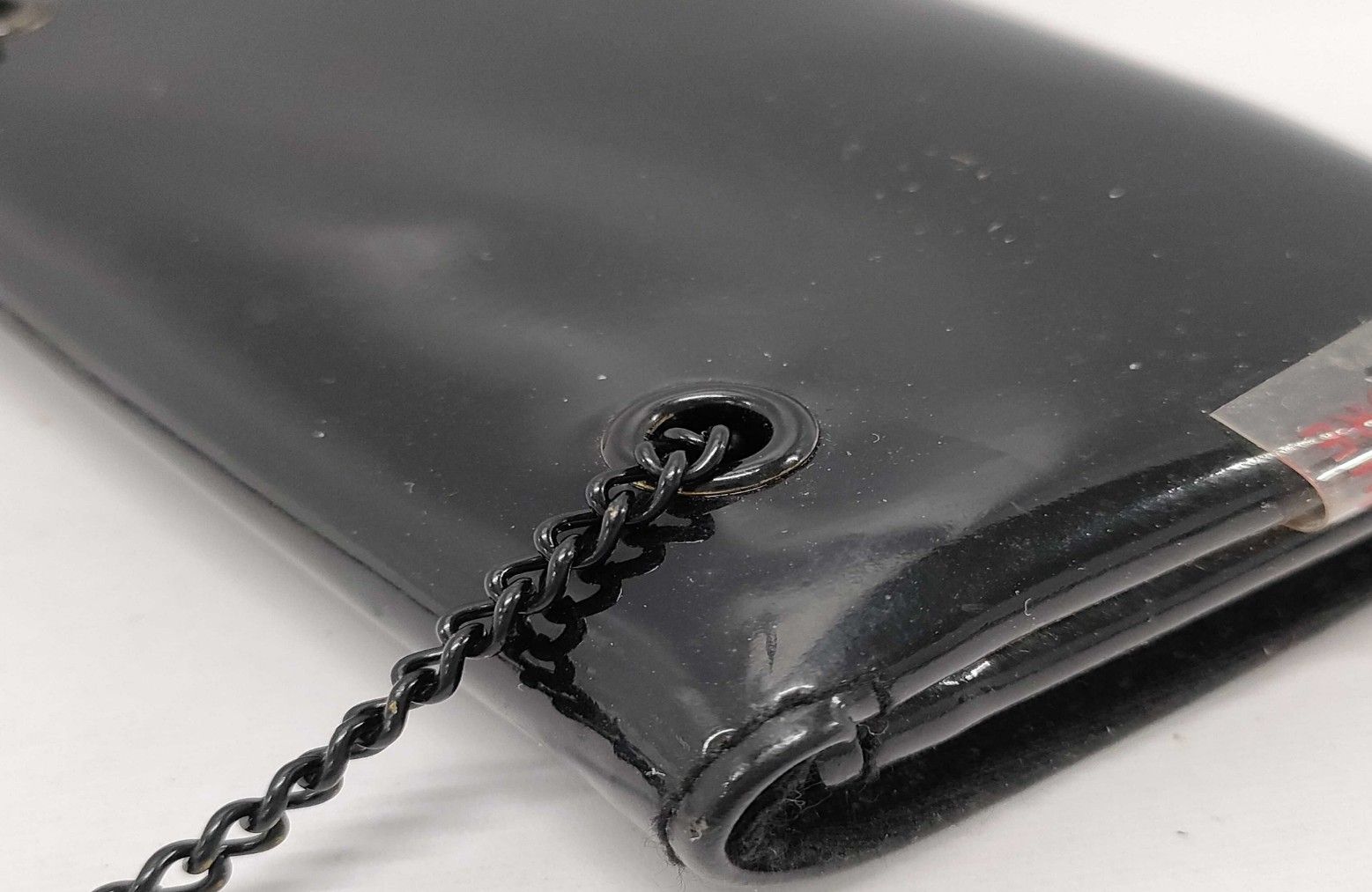 CHANEL コスメケース チェーン ショルダー ノベルティ 非売品 ブラック 幅約10cm　チェーン全長：55cm CHANEL コスメケース チェーン ショルダー ノベルティ 非売品 ブラック