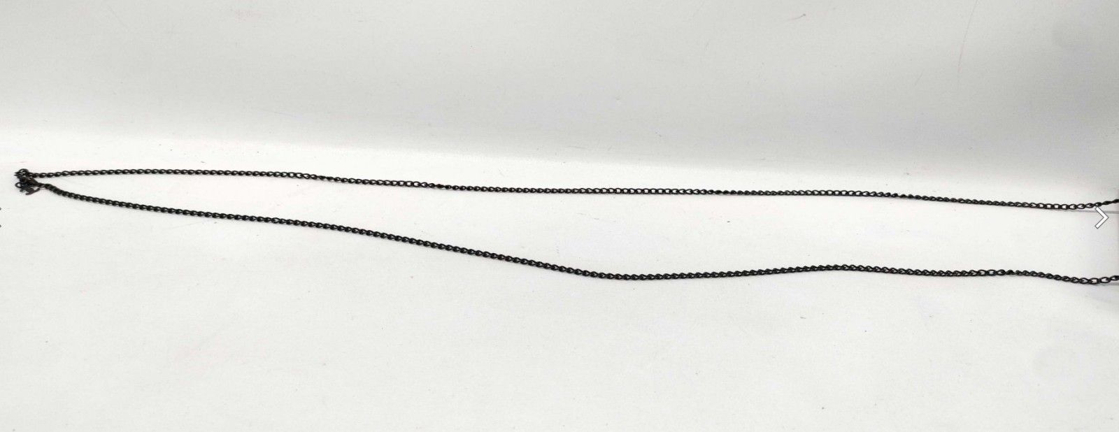CHANEL コスメケース チェーン ショルダー ノベルティ 非売品 ブラック 幅約10cm　チェーン全長：55cm CHANEL コスメケース チェーン ショルダー ノベルティ 非売品 ブラック