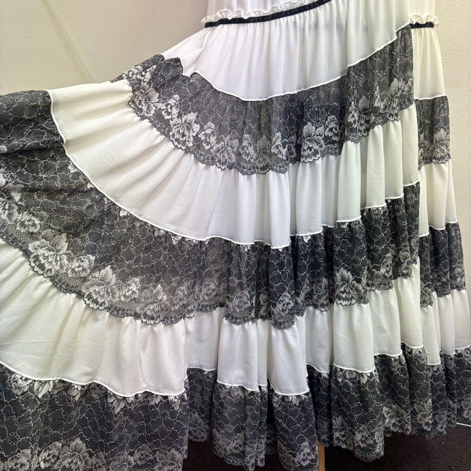 ソニアジョーンズ製✨レースファルダ ソニアジョーンズ ファルダ