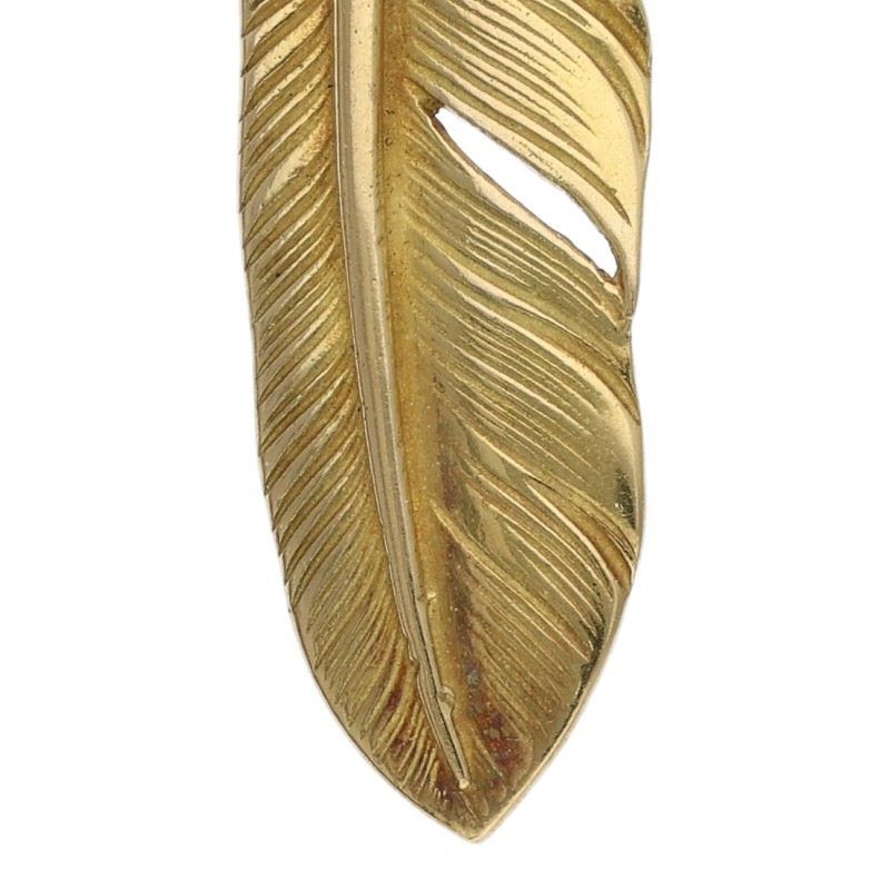 ゴローズ 全金フェザー 大 左向き ネックレストップ メンズ 大 - メルカリ