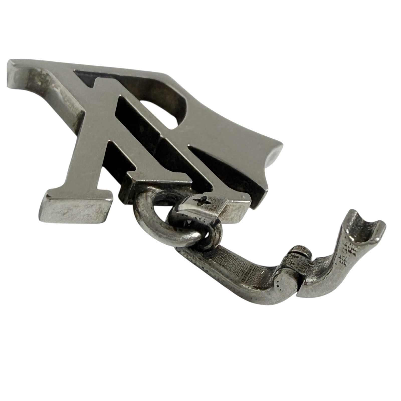 ルイヴィトン メンズ LV フラワー チャーム ペンダント トップ - メルカリ