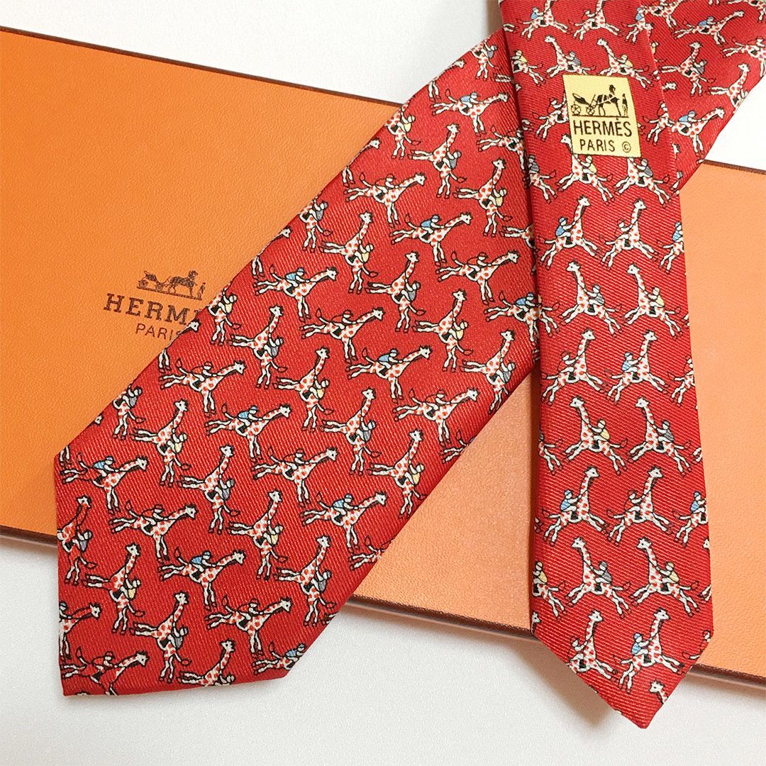 未使用級 エルメス HERMES ネクタイ シルク100% レッド アニマル柄