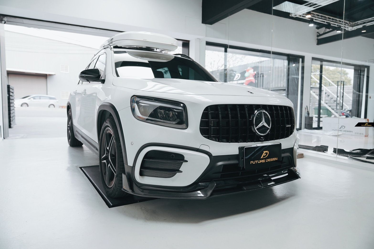 FUTURE DESIGN 正規品】BENZ メルセデス・ベンツ GLB-Class X247 後期 