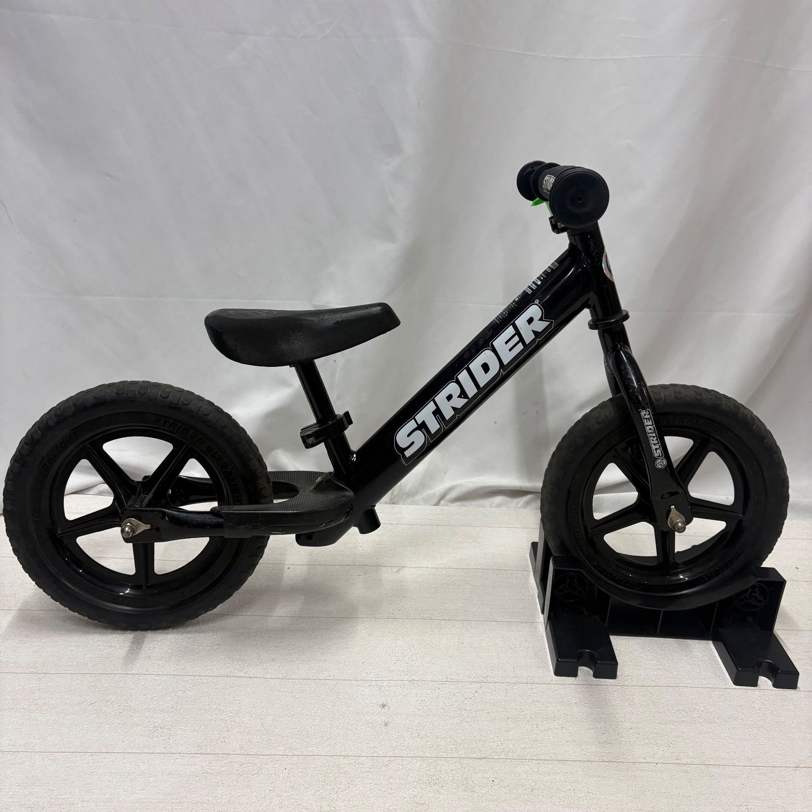 STRIDER ストライダー スポーツモデル 12インチ ブラック - メルカリ