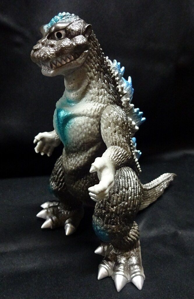 円谷コミュニケーションズ 怪獣郷 円谷英二生誕100年記念ソフビ 初代