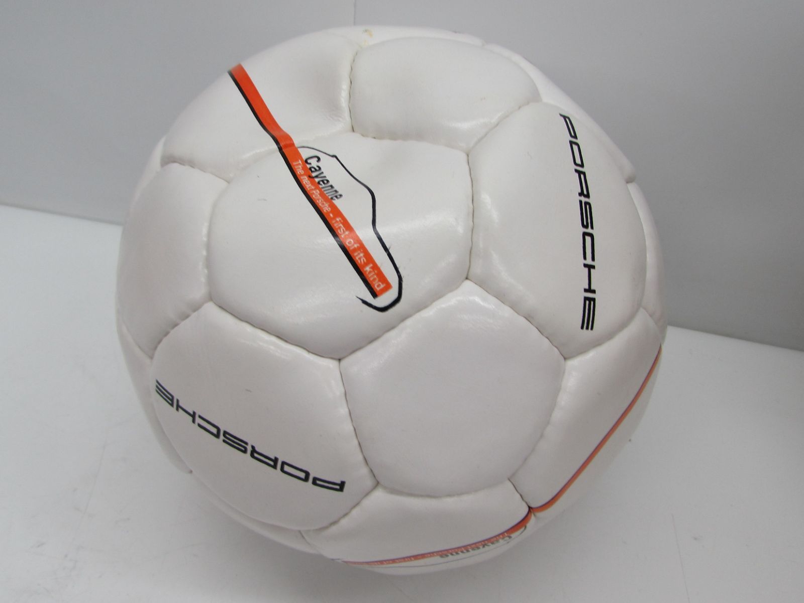 PORSCHE ポルシェ サッカーボール cayenne カイエン 企業物 非売品