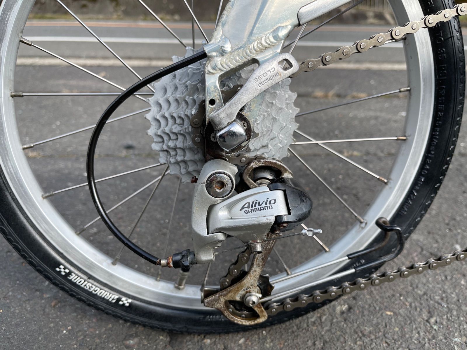 即乘】送料無料 PEUGEOT 折り畳み自転車 SHIMANO 8速 ミニベロ 小径車