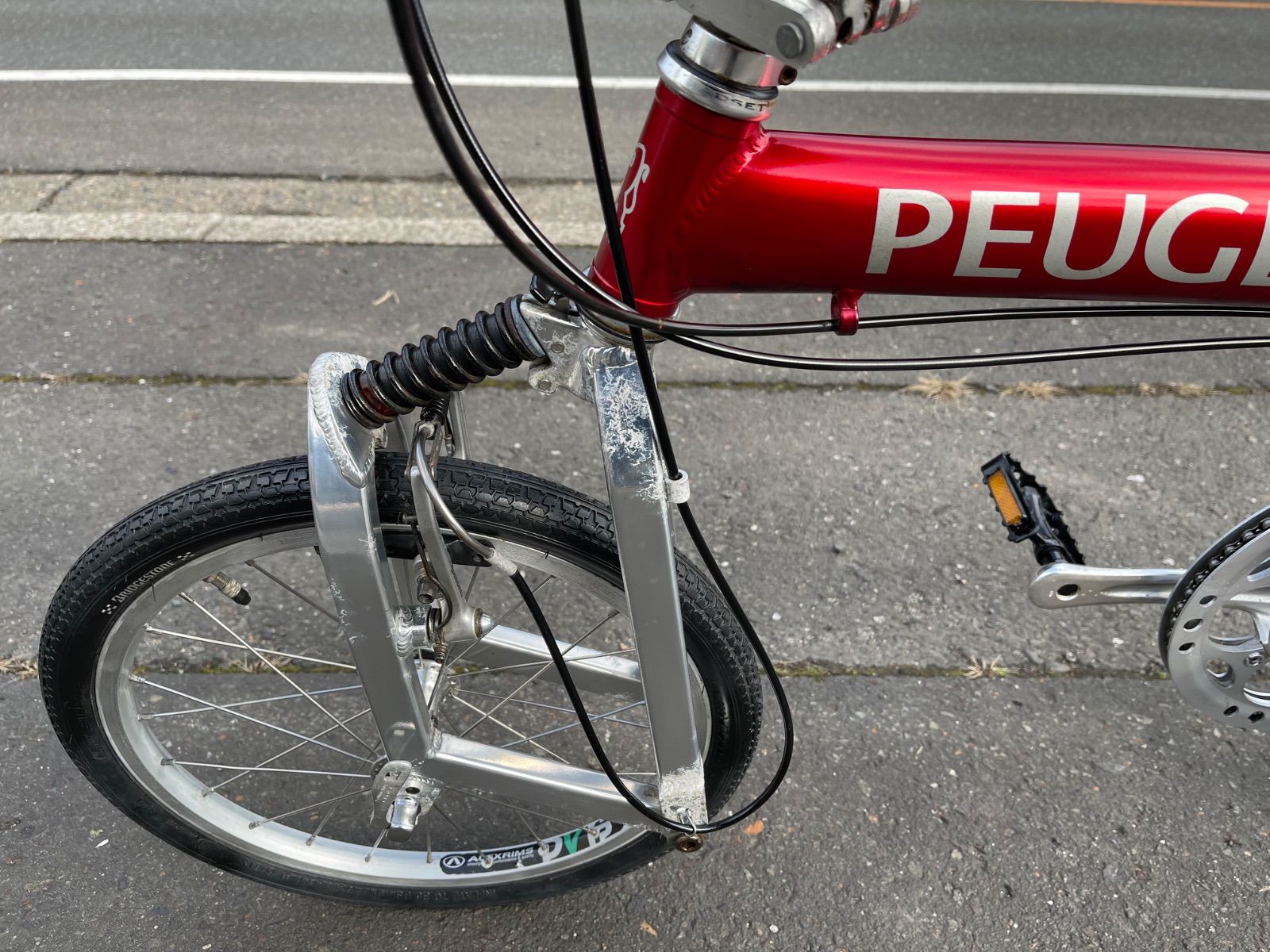 送料無料PEUGEOT折り畳み自転車SHIMANO 8速18インチ 即乘】送料無料 PEUGEOT 折り畳み自転車 SHIMANO 8速 ミニベロ 小径車