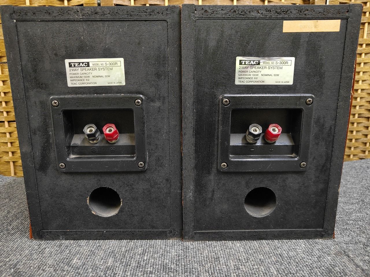 値下げ【1991年製】TEAC　S-300R　スピーカー　ブックシェルフ TEAC S-300R スピーカー ペア 2WAY バスレフ方式 木目 ブックシェルフ