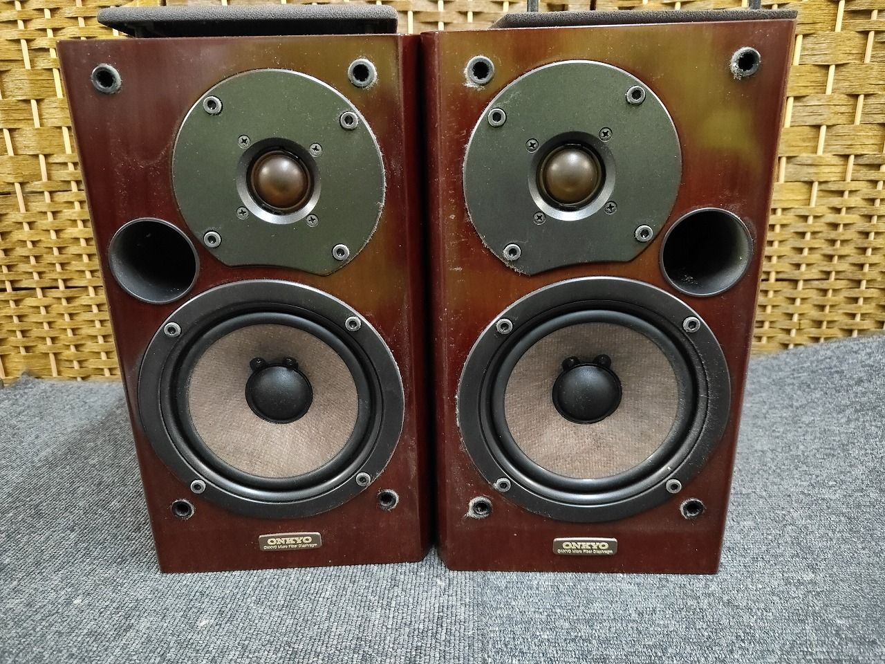 ONKYO D-102EXG スピーカー ペア 2WAY バスレフ 4Ω 70W 日本製 動作