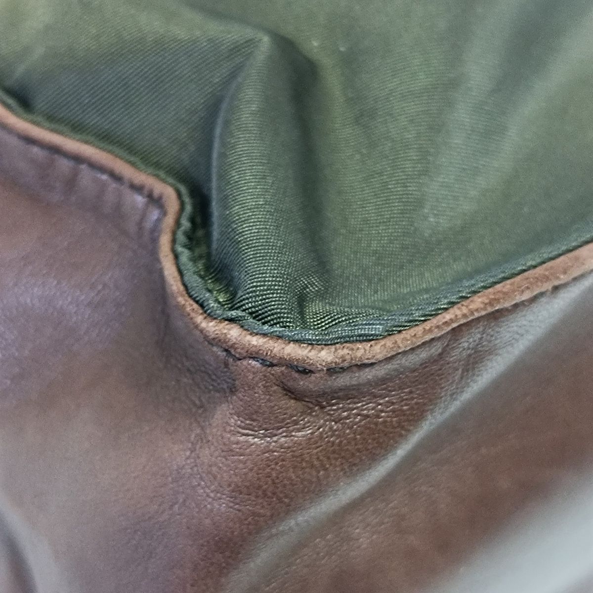 プラダ バッグ レザー（カラーカーキグリーン）（バッグ プラダ PRADA