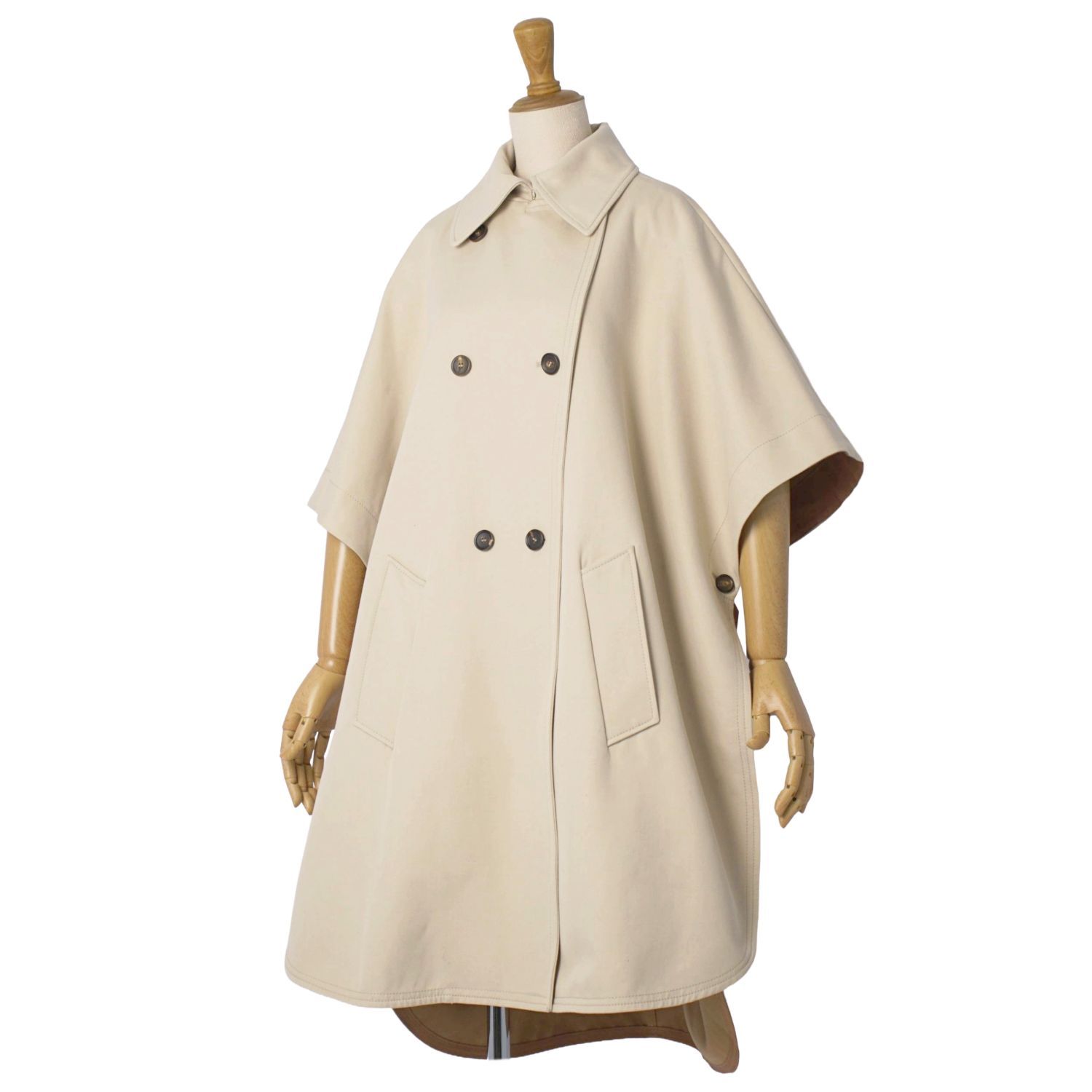 美品・21年モデル✨マックスマーラ 白タグ フリルライトコート ケープ ベージュ 美品・21年モデル✨マックスマーラ 白タグ フリルライトコート ケープ