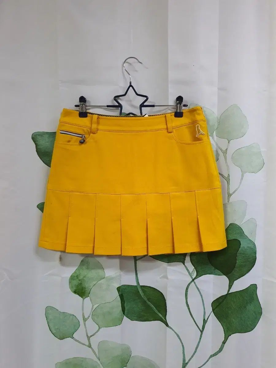 ☆週末限定価格☆ルイカステル スカート ☆ LOUIS CASTEL　美品 Louis Castel #LOUIS CASTEL#の通販 LOUIS CASTEL(ルイカステル