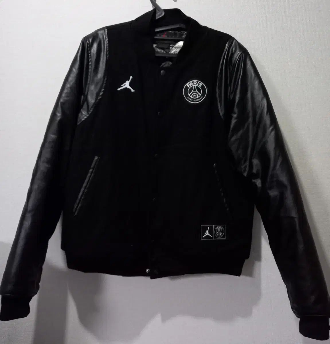 パリ・サンジェルマン ジョーダン スタジャン ジャケット ジョーダン
