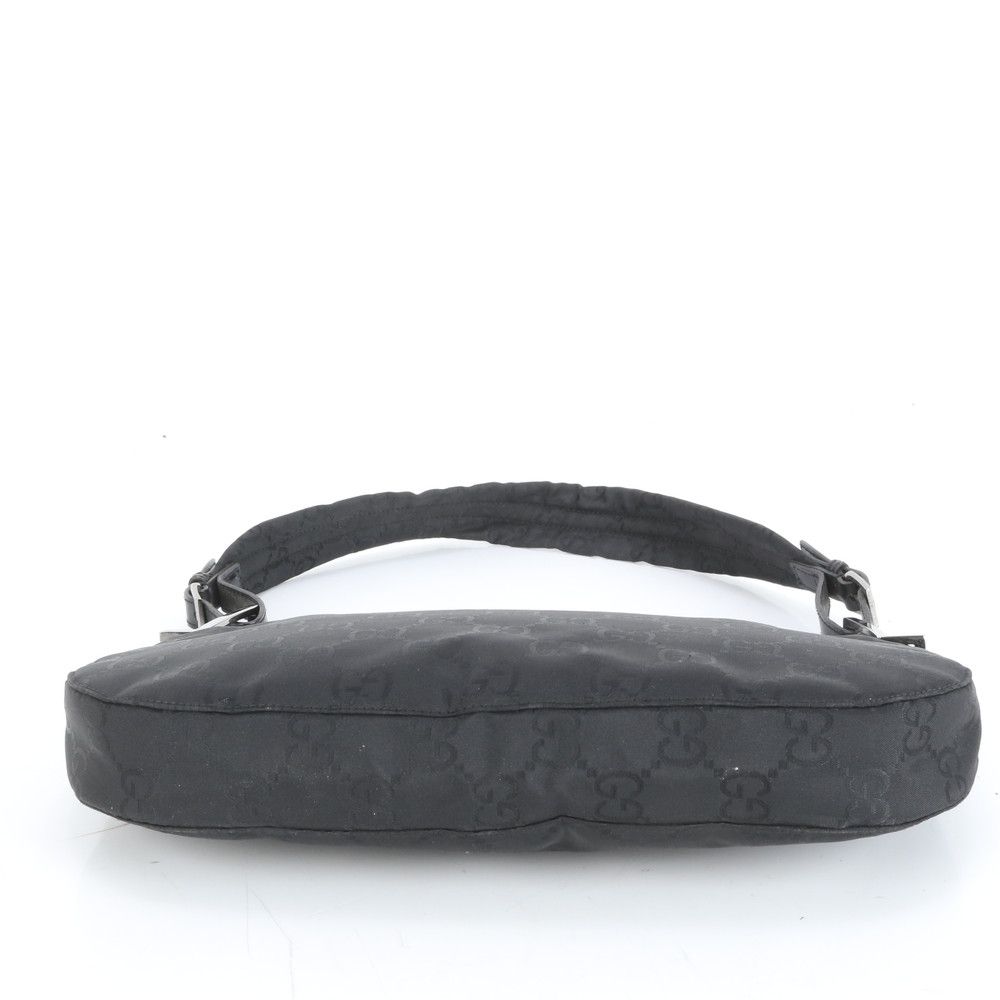 美品 グッチ GG ナイロン 001 3193 レザー ショルダーバッグ 肩掛け