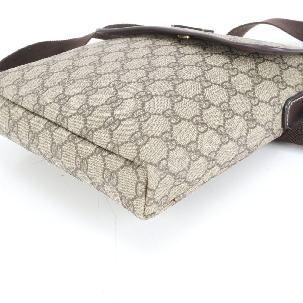 極美品 グッチ GG スプリーム 223666 レザー ショルダーバッグ 斜め