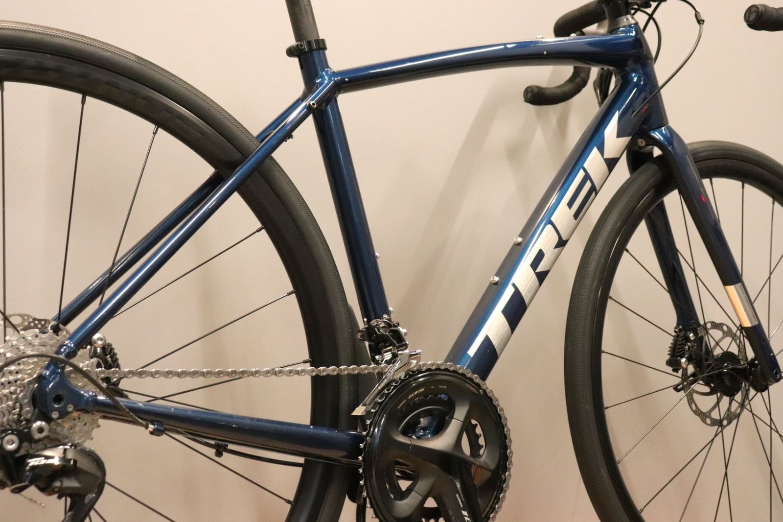 トレック TREK ドマーネ DOMANE AL2 DISC 2021モデル 52サイズ シマノ
