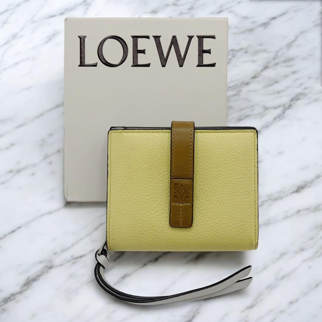 ⭐️良品⭐️ ロエベ コンパクトジップウォレット 二つ折り財布 イエロー ⭐️良品⭐️ ロエベ コンパクトジップウォレット 二つ折り財布