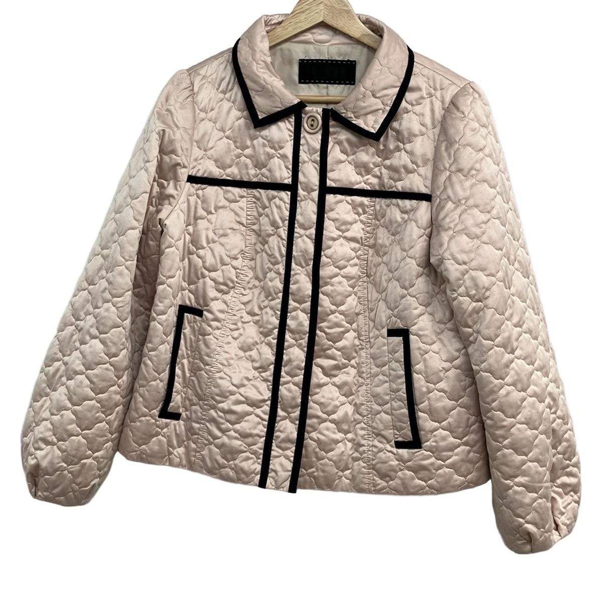 ❤︎美品❤︎ TO BE CHIC トゥビーシック(大きいサイズ)ジャケット TO BE CHIC 黒ジャケットサイズ40