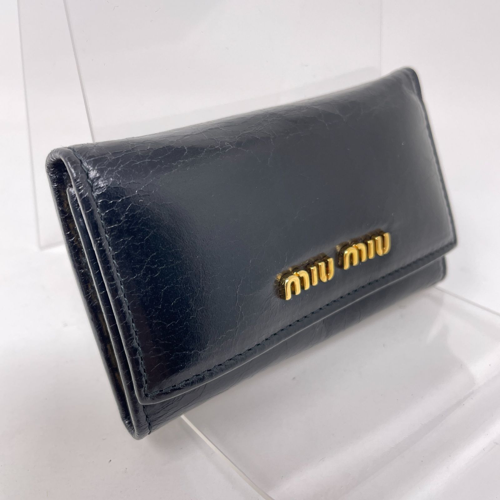良品】ミュウミュウ（Miu Miu）レザー 6連キーケース 黒 - メルカリ