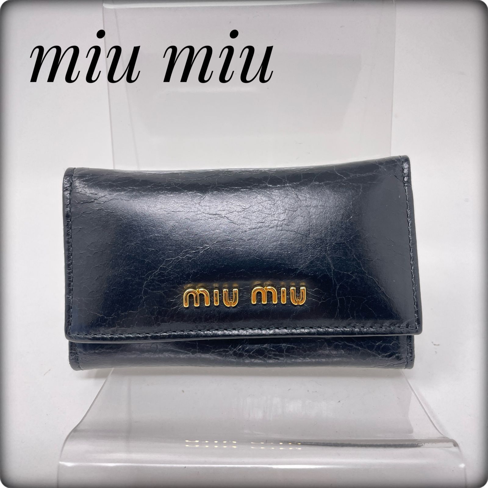miu miu ネイビー レザー キーケース miu miu ネイビー セール レザー