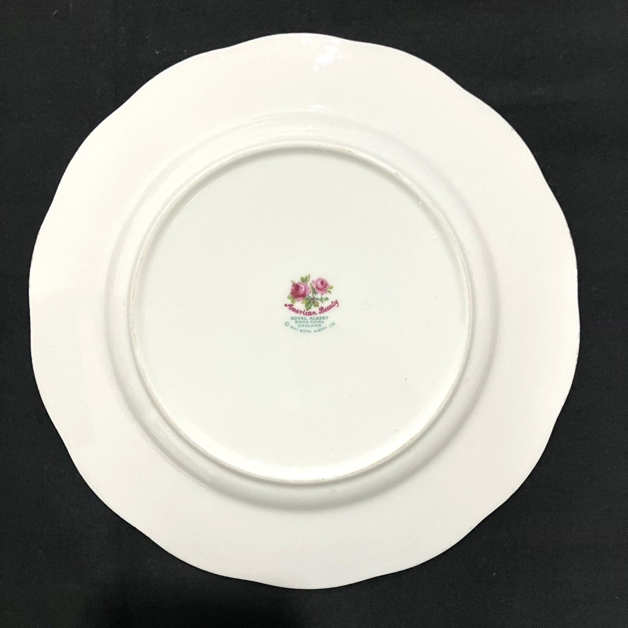 【美品】英国製　ロイヤルアルバート★アメリカンビューティー★ケーキ皿　5枚 ROYAL ALBERT - 【レア美品】ロイヤルアルバート☆アメリカン