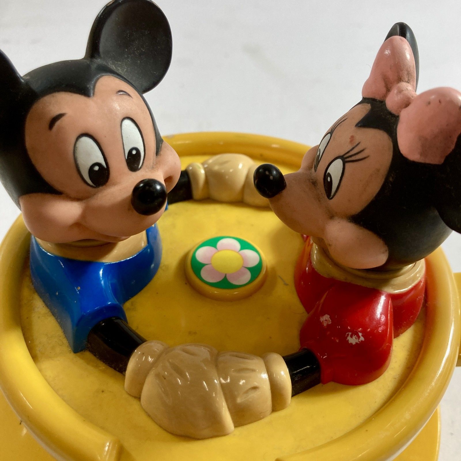 貴重ディズニーミッキー ミニー MUSICAL TEACUP 貴重ディズニー