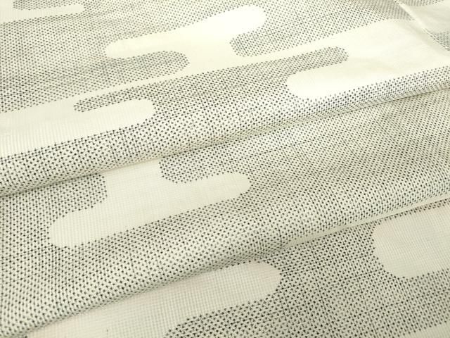 平和屋着物○本場大島紬 白大島 7マルキ 霞文 正絹 逸品 DABA4585az