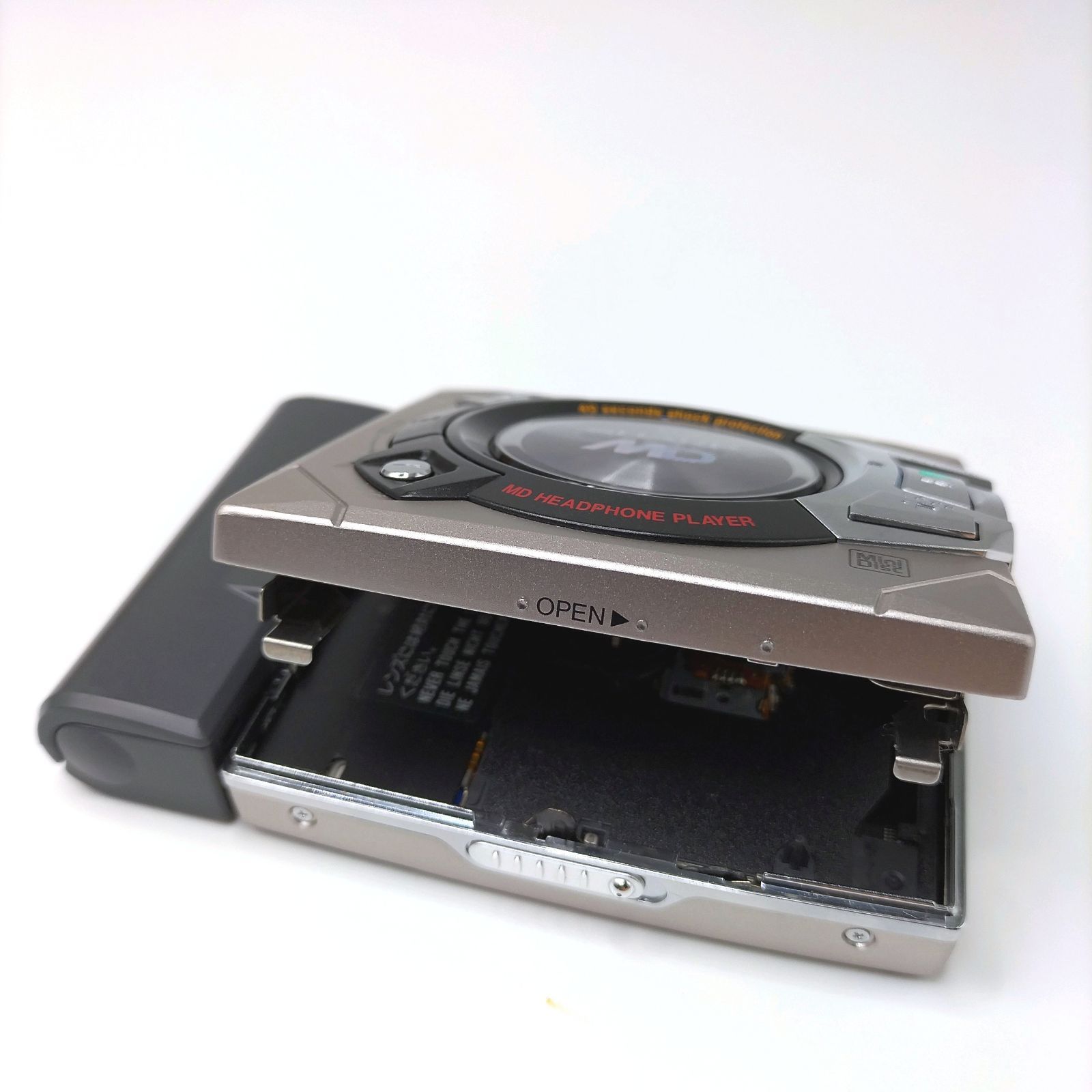 極美品 SHARP MD-J 601 ポータブルMDプレーヤー 箱 付属品多数