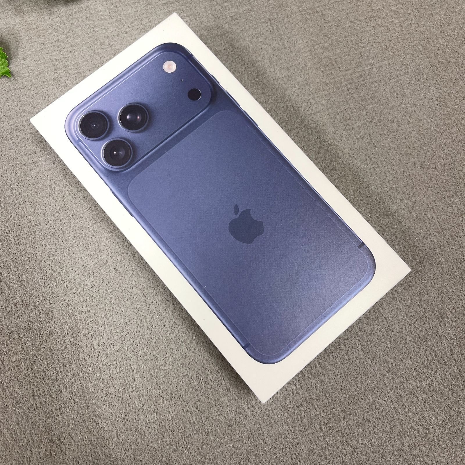 新品・未開封 iPhone17 ProMax 2TB ディープブルー 国内版SIMフリー