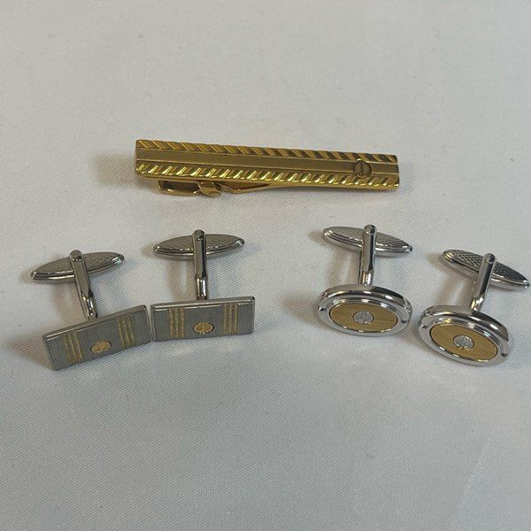 ダンヒル　カフス 229112】dunhill ダンヒル カフス*2セット ＆ タイピン - メルカリ