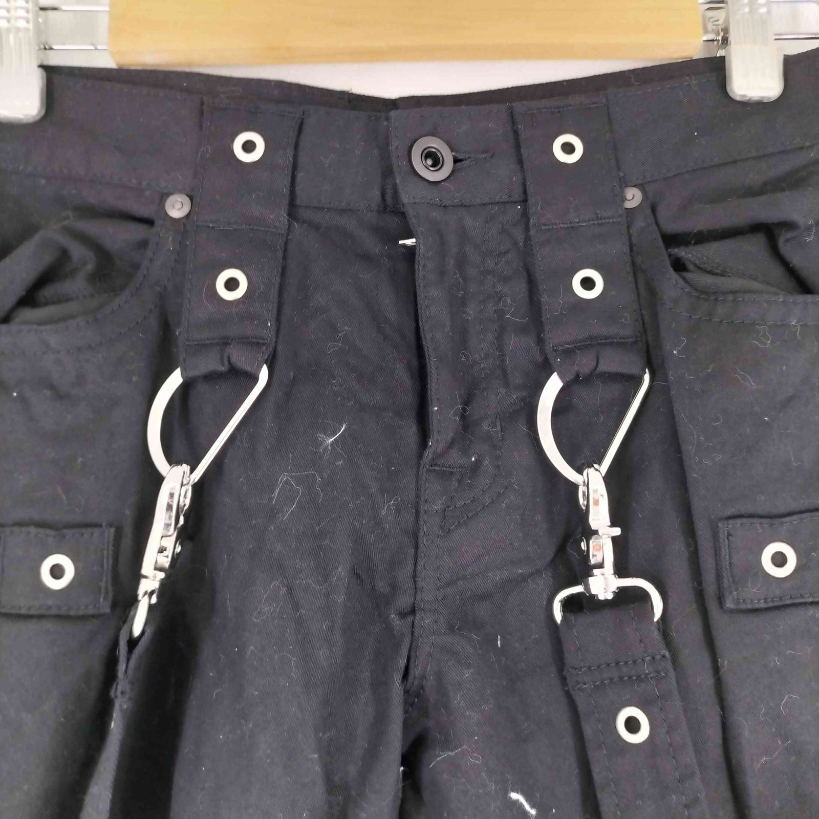 シヴァーライズ CIVARIZE サスペンダー付きボンテージスキニーカーゴ