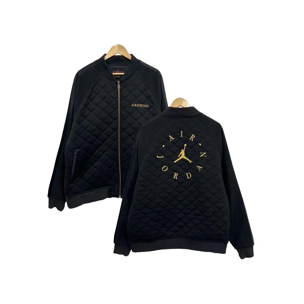 NIKE JORDAN 刺繍ロゴ 裏地キルティング ブルゾン ジャケット 105 NIKE エアジョーダン 刺繍 ロゴ キルティング ブルゾン ジップ