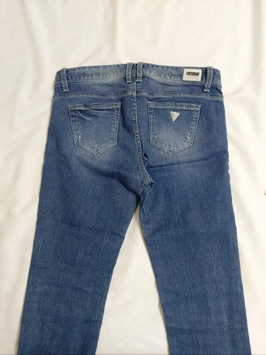GUESS スキニージーン スキニーデニム 26 27インチ