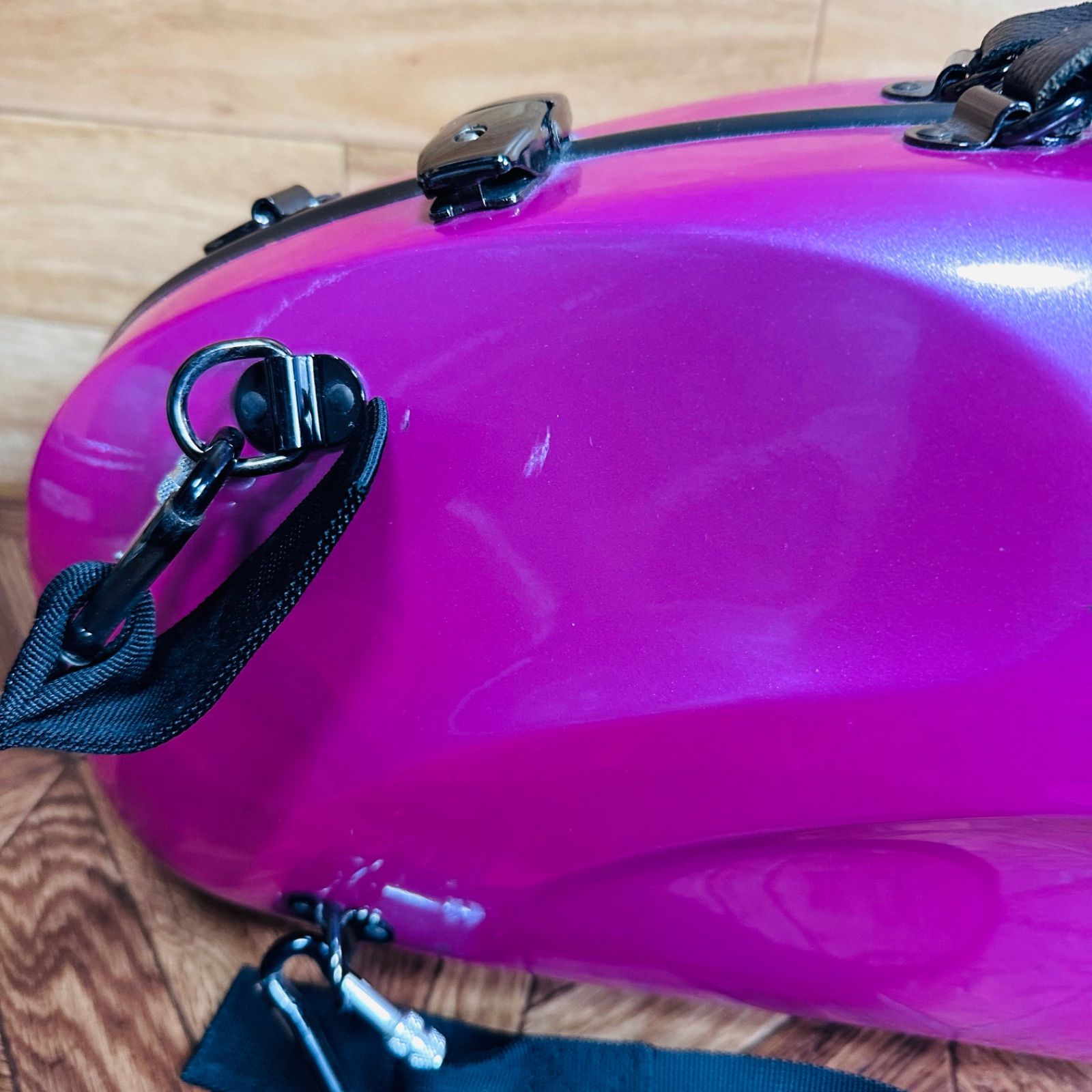 シャイニーケース ハードケース アルトサックス ピンク 楽器収納 鍵欠