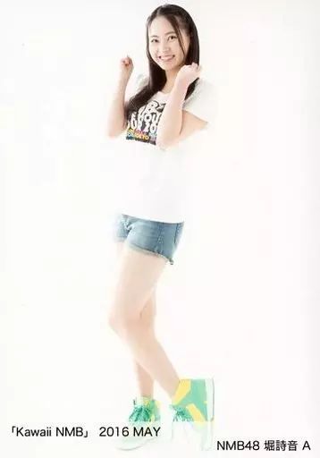 NMB48 堀詩音 生写真 セット 私、堀詩音はNMB48を卒業します。 18歳の時に『AKB48グループドラフト
