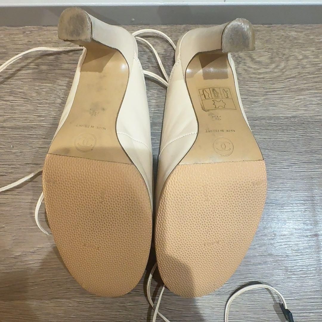 CHANEL 35 22.5cm ベージュ/黒 レースアップ ハイヒールパンプス