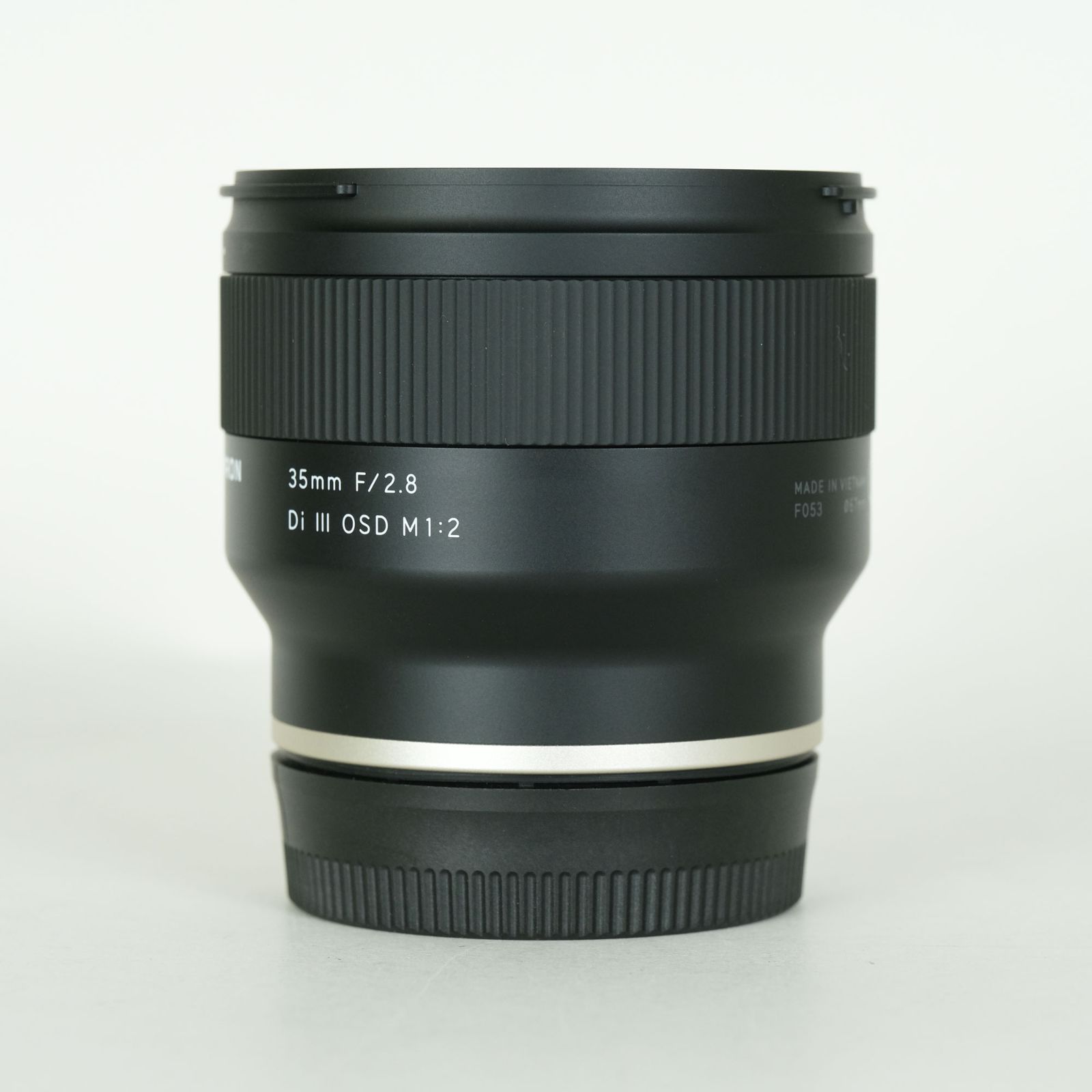美品 | フィルター付] TAMRON 35mm F/2.8 Di III OSD M1:2 (Model F053