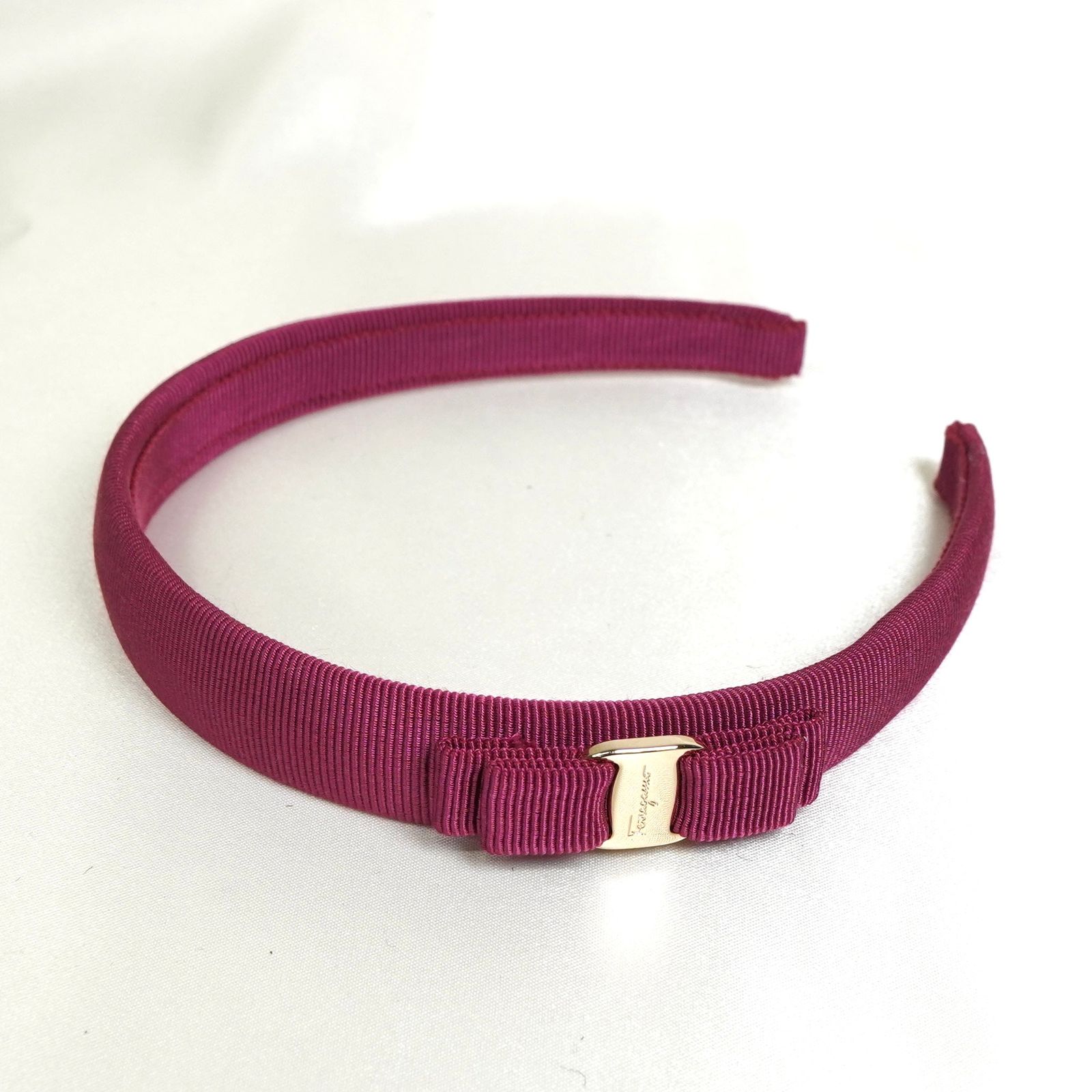 サルヴァトーレフェラガモ りぼんカチューシャ ピンク サルバトーレ フェラガモ ヴァラ リボン カチューシャ ピンク - メルカリ