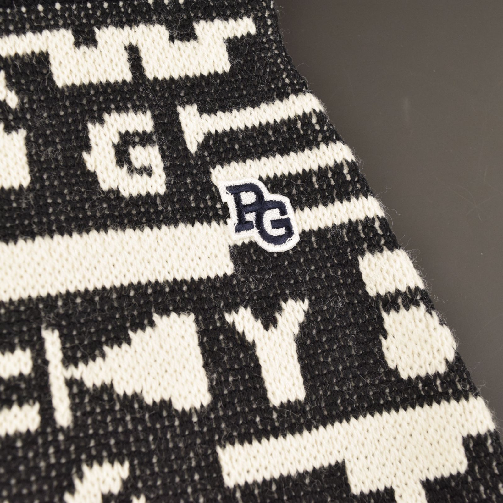 サイズ：1・M・新品】パーリーゲイツ 幾何学模様 フリンジスカート